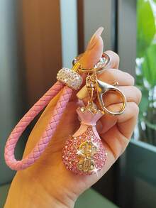 Elegant Diamond Studded Keychain For Cars, Sparkling Charm, Backpack/Car Key/Decoration, Ideal Gift For Birthday Parties, Gift For Girlfriends - Pink - View 12