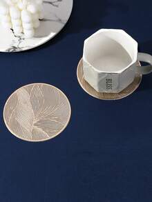 6/4 piezas Manteles individuales redondos de 15 pulgadas de PVC dorado, posavasos de 4 pulgadas, gruesos y brillantes, lavables, fáciles de limpiar, antideslizantes, resistentes al calor, adecuados para decoración de mesa de fiesta, boda y celebración - Dorado - Ver 11