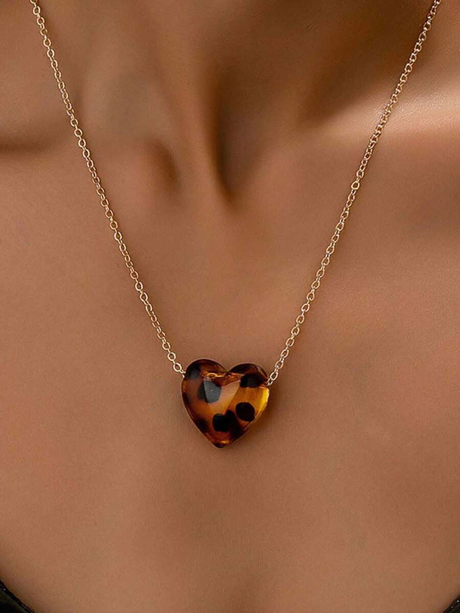 1 chiếc dây chuyền mặt hình trái tim họa tiết da báo tối giản, phù hợp cho nữ giới đeo hàng ngày. - Vàng - Xem 1
