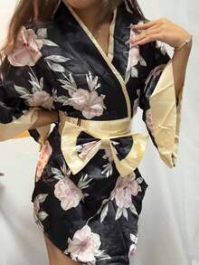 一套日式性感简约和服服装，包含连衣裙和腰带，适合角色扮演、派对、表演、各种节日穿着。