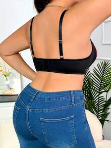 Plus Size Sexy Lingerie Set With Black Patchwork, Red Shell Lace Trim, Wireless Bra, Comfortable & Skin-Friendly Fabric - Black - View 2