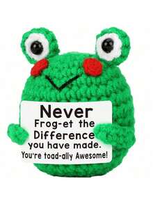 这款手工编织的毛绒娃娃摆件，上面写着充满正能量的鼓励话语，可以作为小礼物送给亲朋好友。可爱的针织玩具非常适合摆放在客厅或书桌上，既可作为生日礼物，也可作为房间装饰摆件。精美的娃娃设计和鼓励的话语，温暖又甜蜜！这些可爱的娃娃将永远是你的朋友，它们会让你感到放松和快乐！ - 彩色 - 查看 12