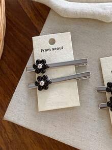 2个装女士时尚简约金属花朵发夹，发饰，适合日常佩戴，居家、学校、海滩、工作、派对、节日、生日、返校、新年、情人节、母亲节、婚礼、音乐节等场合，春夏秋冬皆宜。 - 彩色 - 查看 2