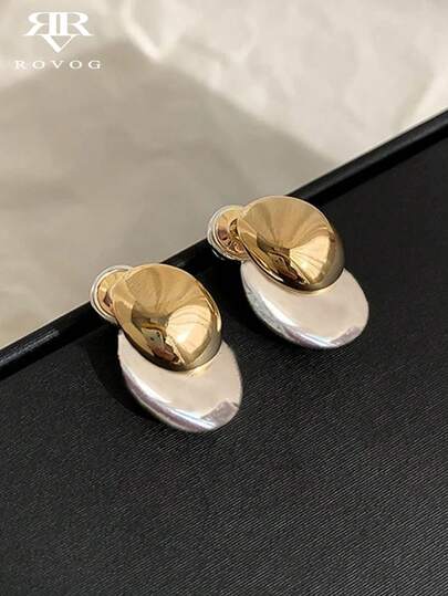 一对简约的欧美风格几何时尚金属撞色耳环，质感高端，佩戴方式多样，尽显奢华优雅。