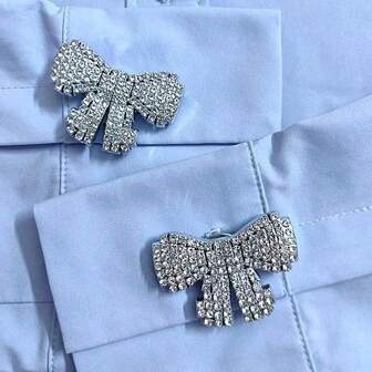 1 pezzo Elegante set di bottoni geometrici con cristalli e strass a fiocco, set di bottoni per camicia, set di bottoni molletta-on, gemelli di moda con cristalli adatti per decorare smoking e abiti da sposa