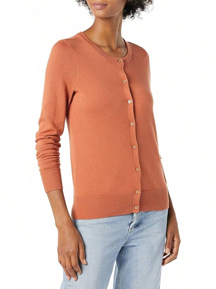 ¡RecomendadoAmazon Essentials - Suéter ligero con cuello redondo para mujer (disponible en tallas grandes)¡Top de Temporada - Caramelo - Añade 10