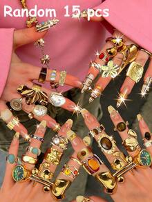 Bộ nhẫn thời trang cổ điển thanh lịch gồm 35 chiếc, kiểu dáng phóng đại, kích thước lớn, đính đá nhiều màu sắc, ngọc trai giả, đá mắt hổ, hoa, nơ, mặt trời, hình vuông, bán nguyệt, đường cong bất đối xứng, có thể điều chỉnh kích thước. Nhẫn rỗng kiểu trung cổ, có thể xếp chồng lên nhau, thích hợp cho phụ nữ, bạn bè, các dịp lễ hội, hẹn hò, đeo hàng ngày. Món quà lý tưởng cho Ngày Valentine, Ngày của Mẹ, Kỷ niệm (Kiểu dáng được giao ngẫu nhiên). - Nhiều màu - Xem 15