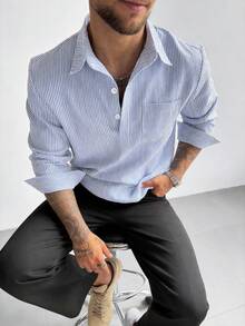 Áo sơ mi nam GloMan cổ bẻ, kiểu dáng cổ điển, dáng rộng, chất liệu pha lanh, tay dài, chất vải mềm mại với họa tiết sọc xanh trắng, thoáng khí và thoải mái, thích hợp cho các cặp đôi mặc đồ đôi. Hoàn hảo cho những chuyến đi chơi cuối tuần, kỳ nghỉ biển và các bữa tiệc bên bờ biển. Một chiếc áo unisex lý tưởng cho các cặp đôi và là món quà hoàn hảo cho Ngày Valentine hoặc Ngày của Cha. Người mẹ tuyệt vời nhất - Màu xanh lam - Xem 2