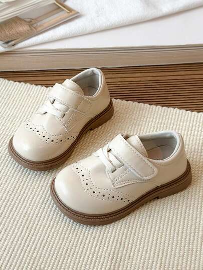 1双女童软底公主鞋，2025春秋新款英伦风儿童真皮鞋，透气平底鞋，圆头，魔术贴，学生乐福鞋，公主风，可搭配套装和连衣裙，黑色，棕色