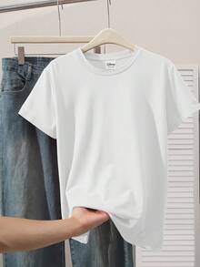 Disney 男士休闲时尚短袖圆领T恤，印有米奇、卡通鸭、布鲁托和耳机图案，适合四季日常穿着。男士图案T恤，男装。 - 白色 - 查看 2