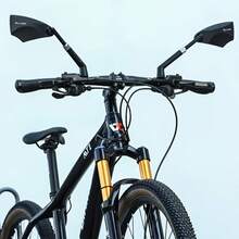 这款后视镜采用特殊涂层凸透镜，有效减少车灯和阳光眩光，为您提供清晰无畸变的后方交通视野。广角设计扩大了您的视野范围，无需转头即可观察来车，是城市通勤和繁忙道路的理想之选。配备球形关节枢轴和柔性鹅颈臂。 - 彩色 - 查看 5