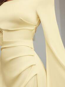 Women's Spring/Summer Fashionable & Elegant Yellow Satin A-Line Dress – Square Neckline, Flared Sleeves, Irregular Pleated Design, Ideal For New Year Gowns, Romantic Dates & Party Wear