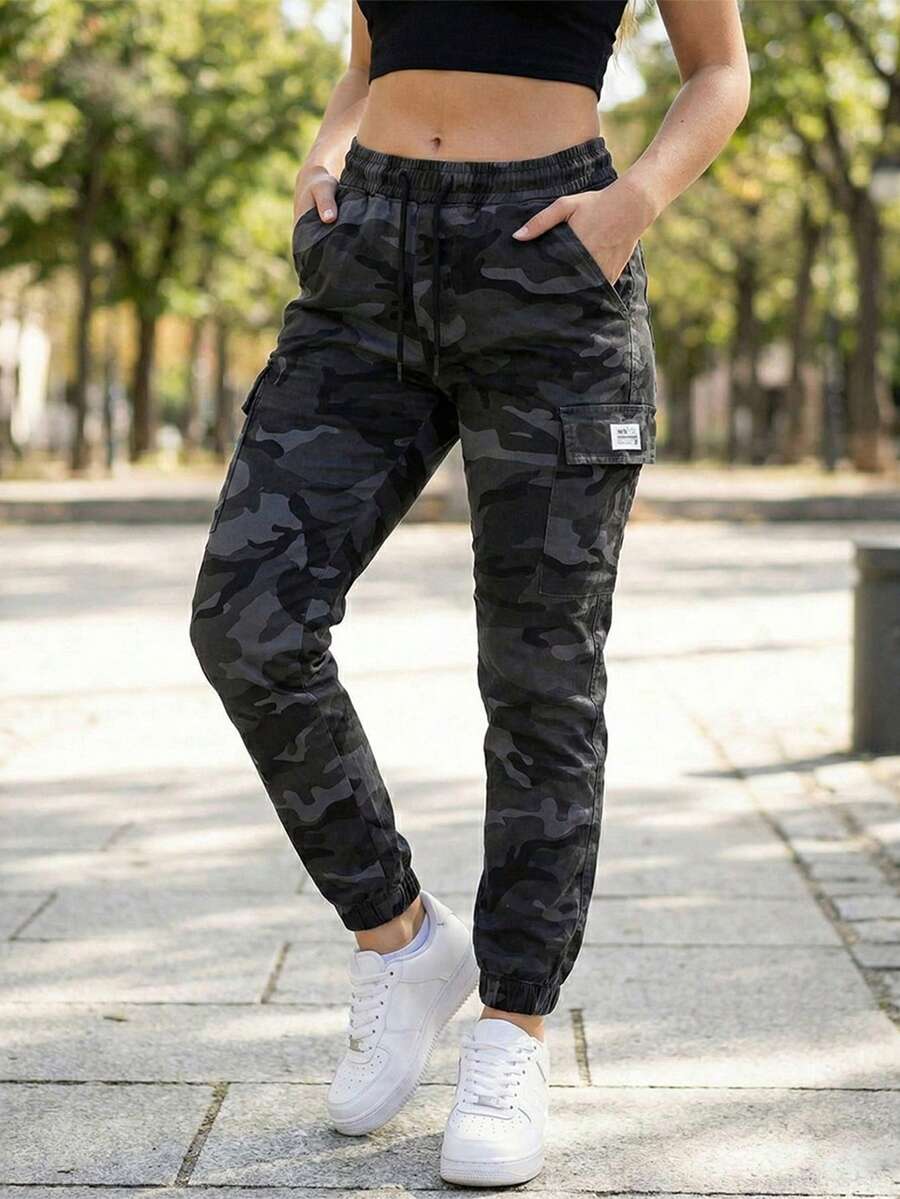 Women's Athleisure Camo Cargo Pants, Y2K High Waisted Pocket Joggers For Streetwear - Dark Grey - View 1