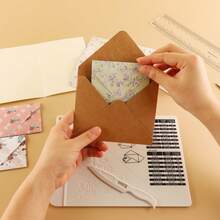 1 Set Mini Embossing Board & Embossing Stylus, Portable & Practical, Smooth Embossing Without Damaging Paper, Precise Embossing Tool Suitable For Accounting Clerks, Handicraft Enthusiasts, Envelope Making, Scrapbooking, Etc. - one-size - View 4