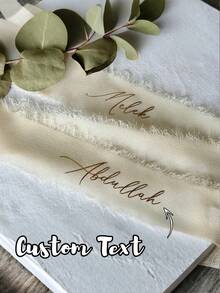 Dây ruy băng satin bó hoa cưới cá nhân hóa theo yêu cầu - Họa tiết hoa jacquard với tên và ngày tháng tùy chỉnh, tên tùy chỉnh - Băng đô cô dâu bằng polyester trắng thanh lịch với ruy băng satin in tên, khăn voan cô dâu, phụ kiện cưới, đồ dùng cho phù dâu - Nhiều màu - Xem 4