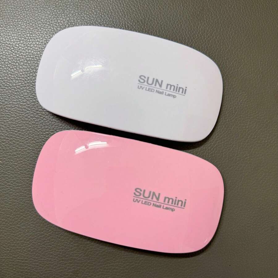 1个6W迷你美甲烘干机，便携式6LED UV美甲灯，家用美甲烘干机，用于烘干指甲油，带USB线，迷你美甲UV灯，多功能美甲凝胶固化灯，单指美甲灯，适用于凝胶指甲油，旅行和家用美甲工具。适合作为感恩节、情人节、生日、母亲节礼物。
