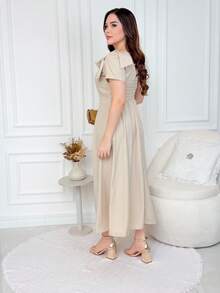 Women's Midi Dress With Bow On The Shoulder (Christian Style) - 杏色 - 查看 4