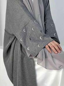 1 chiếc áo khoác Abaya tay dài thêu họa tiết trăng thanh lịch dành cho nữ, kiểu dáng cổ điển Ả Rập, thích hợp mặc hàng ngày, dự tiệc, nghỉ lễ mùa xuân. - Xám - Xem 2