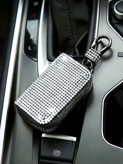 Bolsa de Chave Cravejada de Strass para Carro, Protetor de Chave de Carro Pequeno e Conveniente, Suprimentos Simples e Elegantes para o Interior do Carro, Estojo Brilhante e Cravejado de Strass para Chave de Carro - Organizador de Chave com Zíper Cravejado de Cristais de Luxo com Gancho de Metal Durável, Carteira de Chave Elegante para Chaves de Carro, Chaves de Casa e Pequenos Acessórios (Várias Cores Disponíveis)