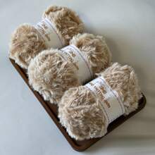 3 Groups Of 50g, Total 150G Faux Fur Yarn [1387] Feather Yarn Thread Skeins, Suitable For Weaving Hats, Scarves, Home Products, 100% Polyester, Approx. 32m/34 Yards Per Skein