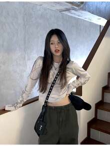 New Women's Printed Short T-Shirt, Slim Fit Long Sleeve Design Top, Spring/Autumn - Beige - View 2