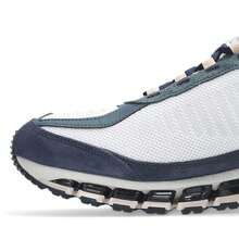 Asics 男女通用 GEL-QUANTUM 360 I AMP 休闲运动鞋，低帮 1203A731-101 - 黑與白 - 查看 5