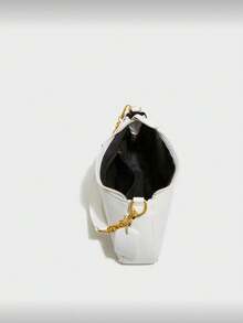 新款时尚经典多功能PU防水材质，饰以字母图案，纯色新月形单肩包，链条单肩/腋下包，樱桃吊坠装饰，时尚女士单肩包，商务通勤包，轻便，适合购物和聚会，易于携带。 - 白色 - 查看 5