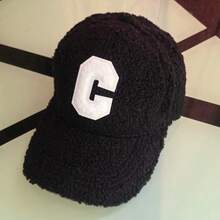 1 st unisex enfärgad bokstav C broderad fleece varm basebollkeps, streetwear mode sherpa höst/vinter fuzzy snapback-keps, par utomhussporter böjd brätte pappahatt - Flerfärgad - Visa 7