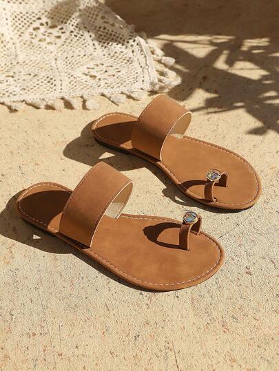 2026 New Women's Apricot Faux Suede Flat Sandals, Minimalist Wide Strap Metal Decor Flip Flops, Versatile Summer Beach Holiday Shoes