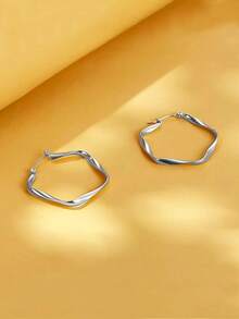 1 Pair Fashionable Minimalist Asymmetrical Geometric Smooth Hoop Earrings, Star Design, Versatile For Women's Daily Commute