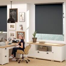 Pionowa żaluzja balkonowa z aluminium, roleta zewnętrzna z mechanizmem korbowym, roleta boczna, ekran prywatności na balkon, taras, ochrona przeciwsłoneczna i ekran prywatności, szaro-antracytowy, 120 x 250 cm/160 x 250 cm/180 x 250 cm - antracyt - Zobacz 9