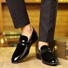 Men's Black, Blue, And Purple Lacquered Leather Loafer Shoes With Velvet Trim - 黑色 - 查看 6