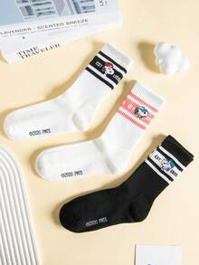SNOOPY 3双装正品图案女士船袜，可爱卡通设计，防臭吸湿，休闲百搭圆领卡通图案袜，适合学生/成人作为礼物和日常穿着。 - 彩色 - 查看 1