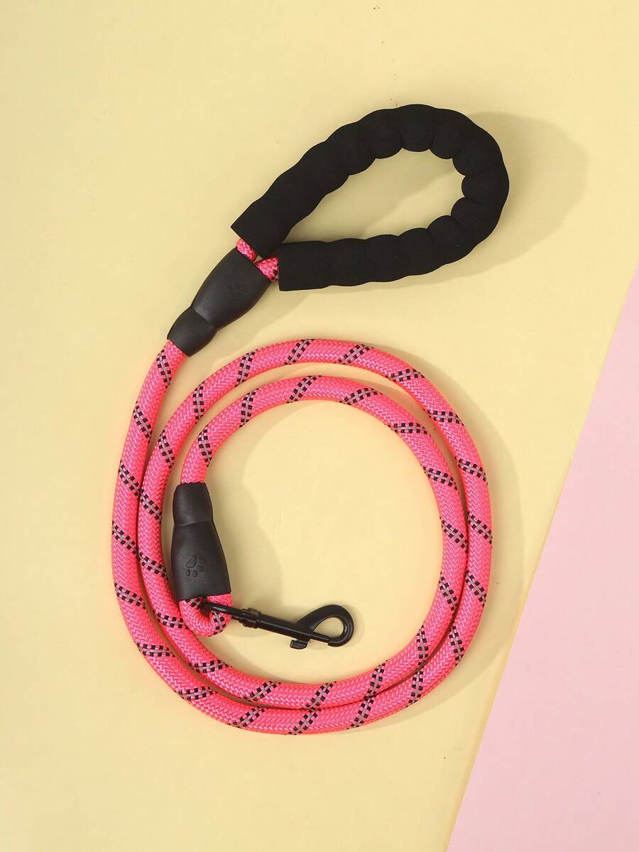 A Nylon Rope Pet Leash Suitable For Walking Cats And Dogs. - Pink - View 1