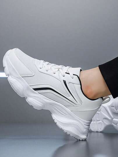 Zapatos deportivos para hombres de malla transpirable de talla grande, estilo casual de primavera y otoño, zapatillas de running ligeras