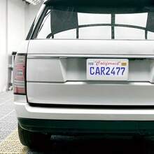 2 Pack Silver License Plate Frames 2 Holes Rust-Proof Chrome License Plate Holder Lengnoy Universal Car Stainless Steel Polish Mirror License Plate Cover For Women Man With Screws Caps - 銀 - 查看 4