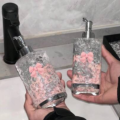 1pc Refillable Soap Dispenser With Pump, Transparent Wavy Bottle Body Can Hold Facial Cleanser, Shower Gel And Other Liquids, Smooth Dispensing, Travel Toiletries, Home Decor, Bathroom Accessory, Christmas Decoration