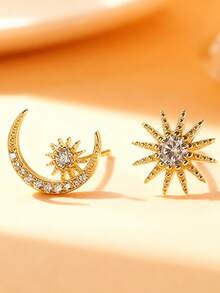 1 Pair Fashionable Minimalist Star & Moon Clip-On Earrings, Suitable For Women's Daily Wear, Holiday Parties - Yellow - View 3
