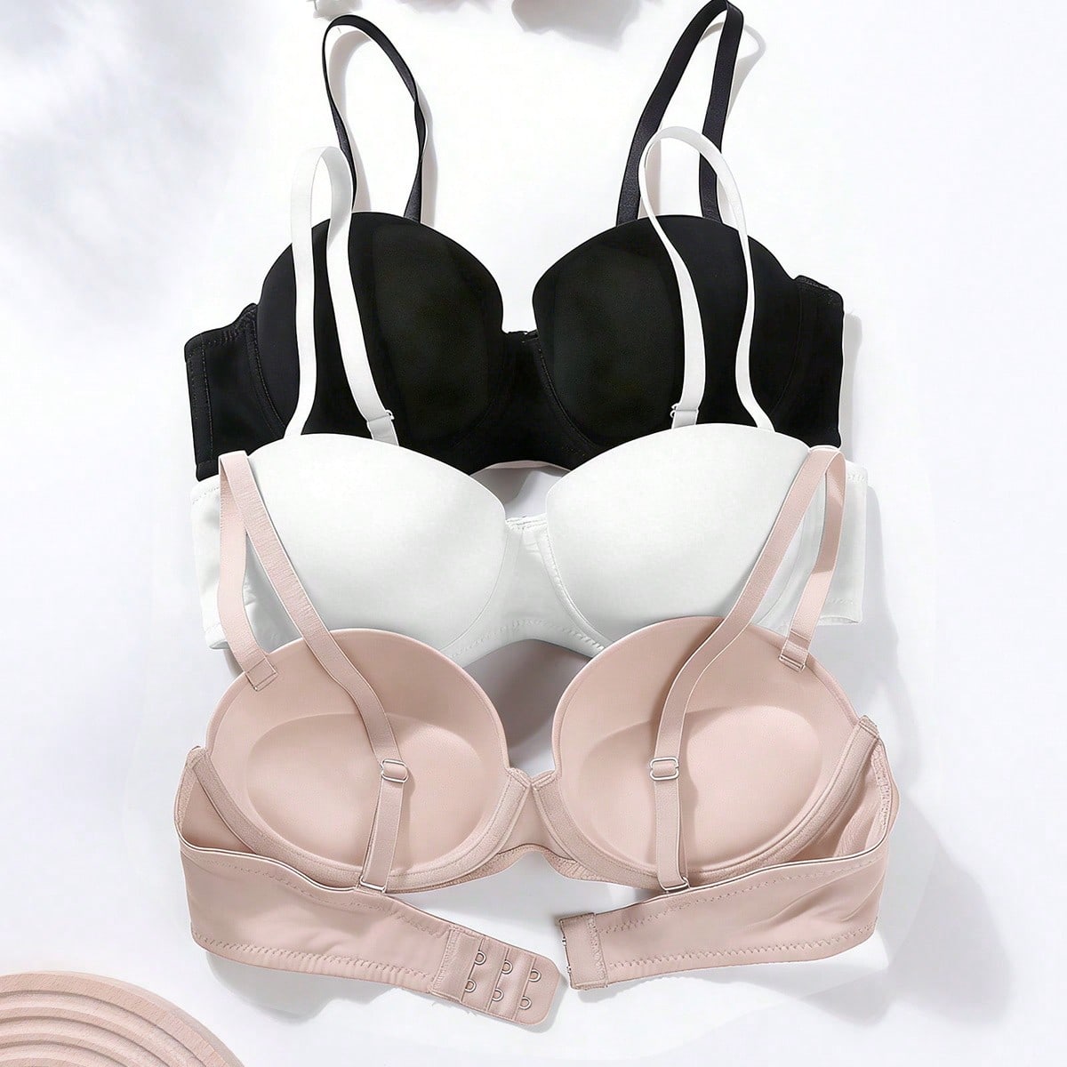 Set de 3 sujetadores de mujer de unicolor con aros y tirantes desmontables (se recomienda pedir una talla talla grande)