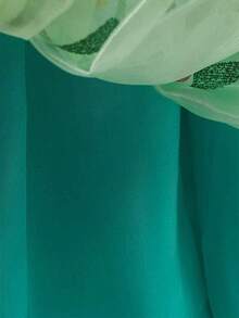 Bộ 4 món cho bé gái: Váy in hoa màu xanh lá cây, tóc giả, vương miện, đũa phép, túi xách, trang phục hóa trang Giáng sinh, Halloween, lễ hội cho trẻ em. - màu xanh lá - Xem 2