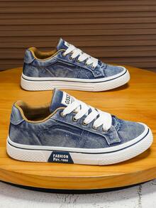 2026 New Men's Blue/Black Denim Distressed Low-Top Casual Sneakers - Washed Canvas Outdoor-Ready Shoes With White Laces, Gold Eyelets & Non-Slip Textured Sole, Comfort-Focused Footwear For Light Hikes, Park Strolls, Camping Trips, Weekend Outdoor Errands & Casual Adventures - Breathable Mesh Lining, Durable Stitched Construction, Retro Washed Jeans Fabric Design That Complements Cargo Pants, Hiking Shorts, Flannel Shirts & Light Jackets, Versatile All-Day Comfort Shoes For Effortless Outdoor-Casual Styling - 藍色 - 查看 2