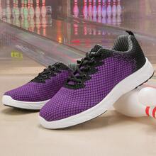 男女通用专业保龄球鞋，分区外底，轻便透气鞋面，长时间穿着舒适，适合运动、休闲和保龄球馆穿着。