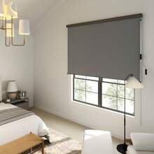 Pionowa żaluzja balkonowa z aluminium, roleta zewnętrzna z mechanizmem korbowym, roleta boczna, ekran prywatności na balkon, taras, ochrona przeciwsłoneczna i ekran prywatności, szaro-antracytowy, 120 x 250 cm/160 x 250 cm/180 x 250 cm - Szary - Zobacz 7