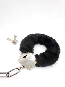 JASINCESS 1 Pcs  Party    Stainless Steel    Plush Handcuff   Fuzzy Handcuffs Halloween Cosplay Props - màu đen - Xem 4