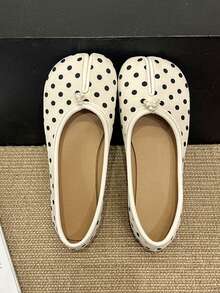 2026 New White Polka Dot Soft Leather Split-Toe Mule Shoes | Retro Low-Cut Slip-On Shoes, Versatile For Commuting, Dating, Mid-Autumn Festival, National Day, Christmas, Halloween, Thanksgiving, And Daily Wear - White - View 14