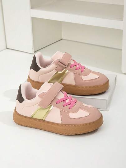 儿童撞色运动鞋，金色装饰鞋面，魔术贴方便穿脱，柔软鞋底舒适耐穿，女童休闲户外、上学、多功能训练鞋