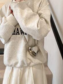 1个新款迷你金属小包，镀银零钱包，闪亮前卫金属心形斜挎包，实用手拿包，配饰包，优雅零钱包，耳机盒，婚礼和情人节 - 銀色 - 查看 3