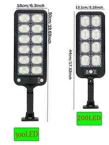 1个太阳能户外灯，配备2节1500mAh锂电池，可整夜照明，是一款多功能户外太阳能花园灯，带运动传感器，3种照明模式，适用于家庭庭院、车库、户外街道、商业照明，也适合圣诞节、万圣节、情人节、返校季等场合作为礼物 - 80LED/300LED