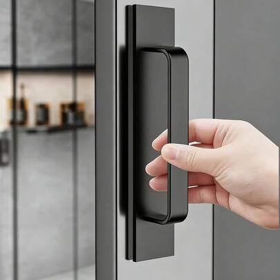 Round Black Handles…