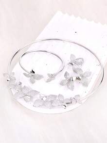 LIGHTSOME Set de 4 piezas: Collar de flor de circonita completa de lujo con pulsera, anillo abierto, aretes. Conjunto de joyas de charm choker de cobre con circonita para mujer, regalo para el Día de San Valentín - Conjunto de joyas - Ver 3